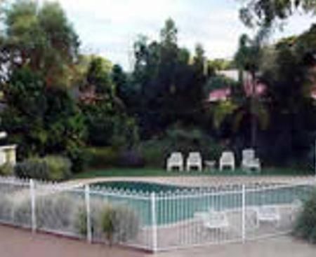 Lake Haven Motor Inn Gorokan Екстер'єр фото